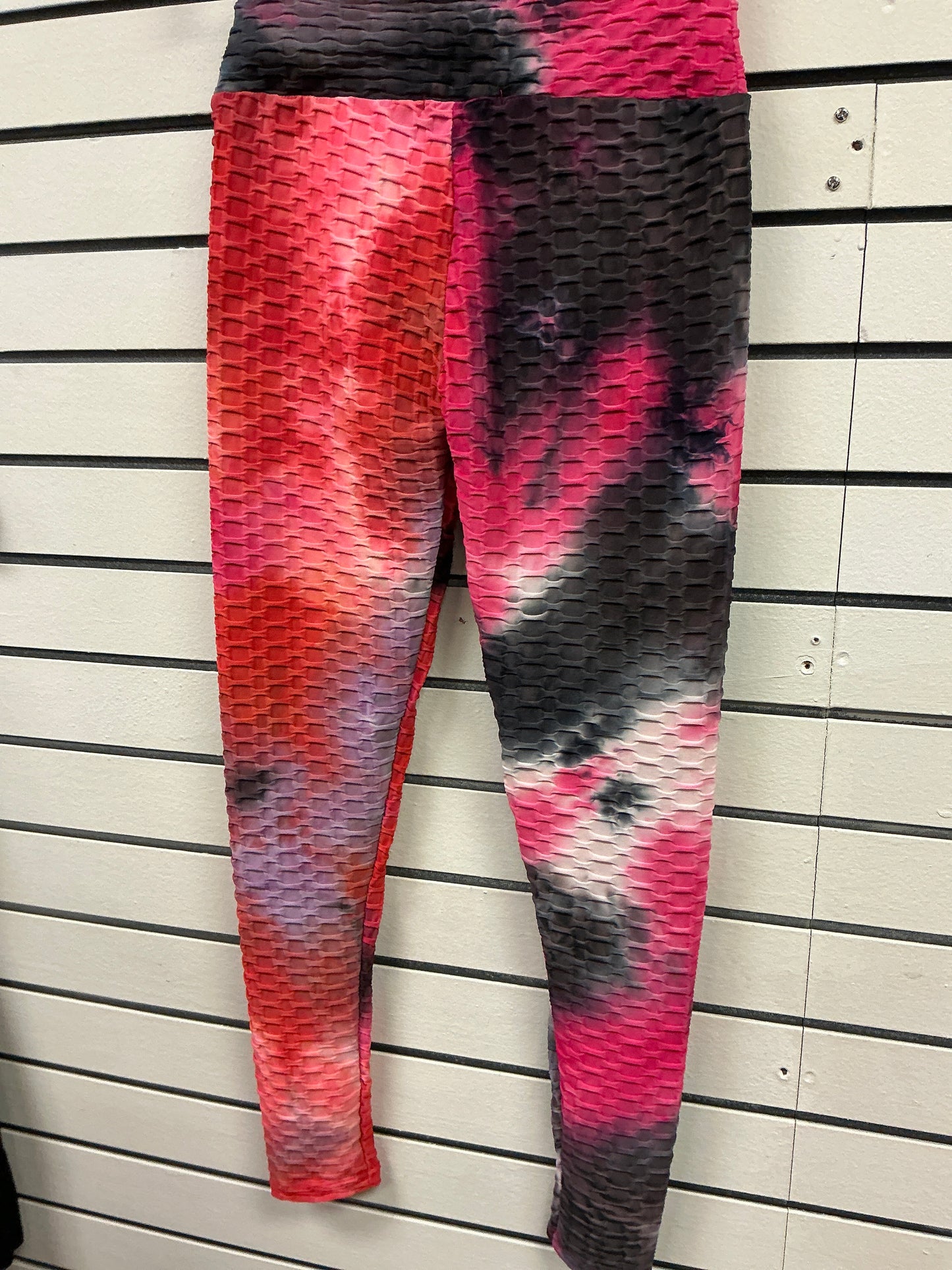 Pink is red black tie-dye pants spandex