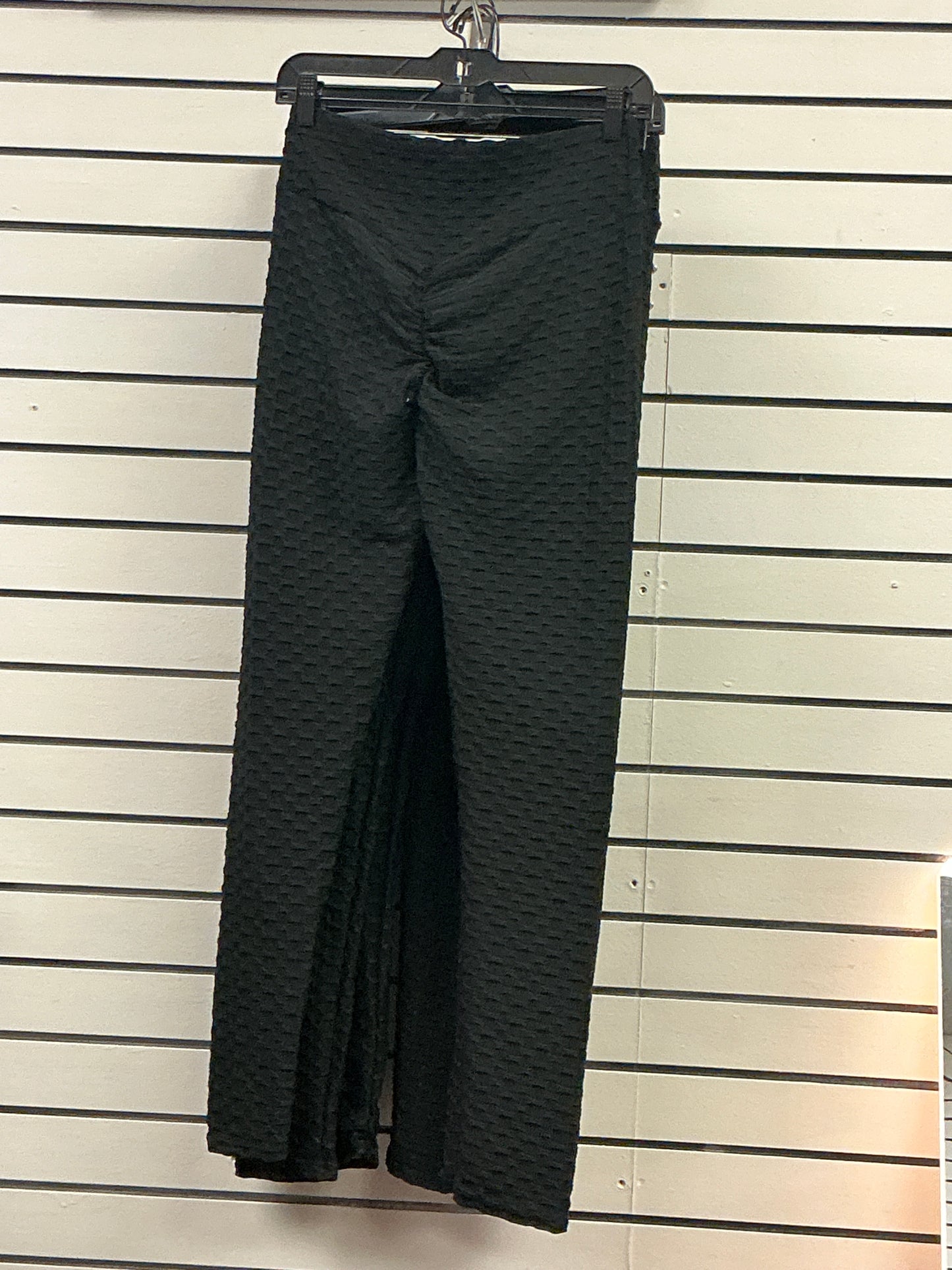 Women’s black workout pants